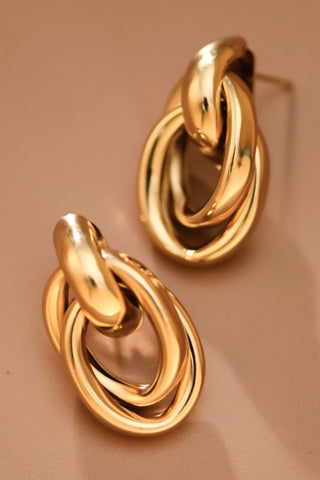 Interlocking Hoop Earrings