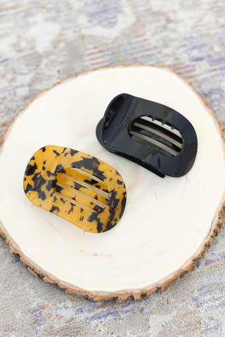Jumbo Lay Flat Oval Hair Claw Clip