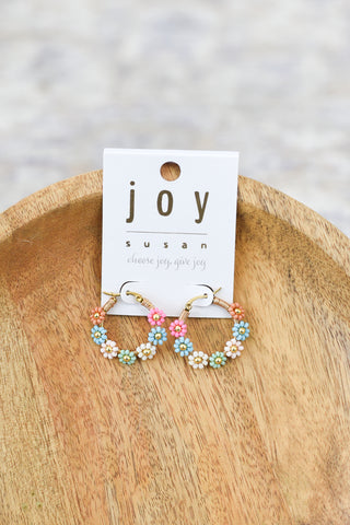 Gold Colorful Beaded Daisy Hoop