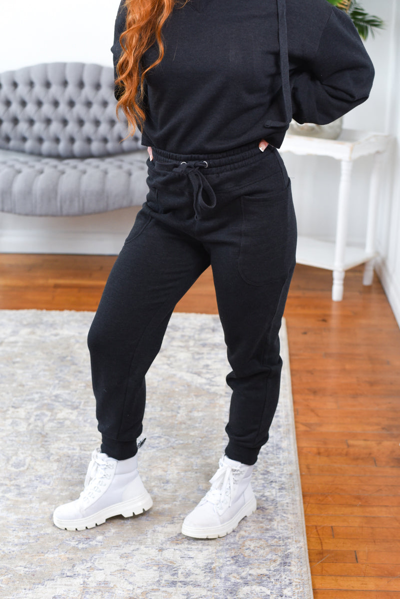 Queenie Relaxed Jogger Pants