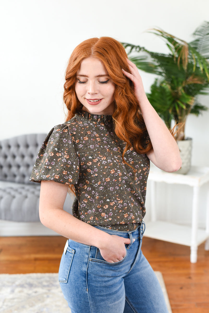 Janis Ditsy Floral Top