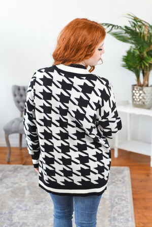 Riley Houndstooth Print Cardigan