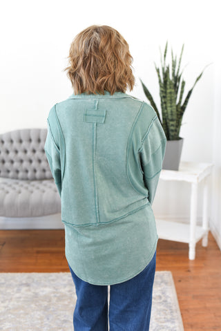 Hayes V-Neck Collared Pullover Top