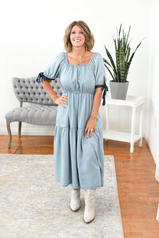 Vera Contrast Sleeve Denim Midi Dress