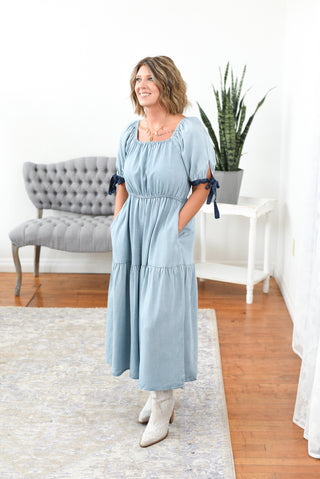 Vera Contrast Sleeve Denim Midi Dress