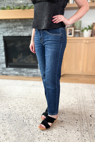 Charlee Mid Rise Ankle Straight Mica Jean