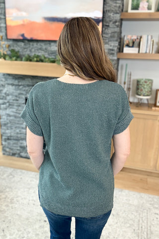 Oaklynn Short Sleeve Sweater Knit Top