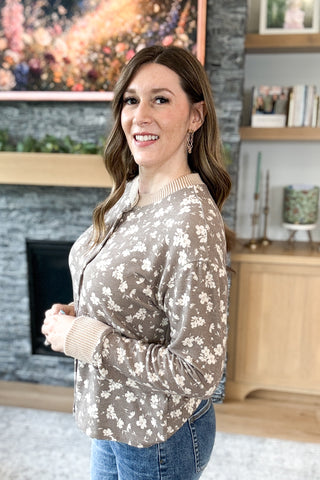 Daisie Ditsy Floral Button Down Top