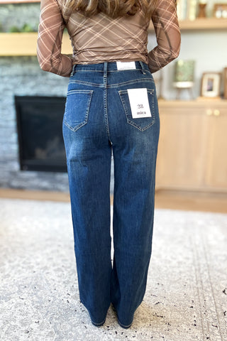 Chessy High Rise Straight Leg Mica Jeans