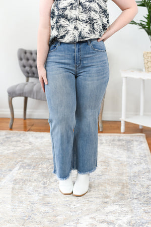Kinslee Frayed Ankle Wide Risen Jean - Medium